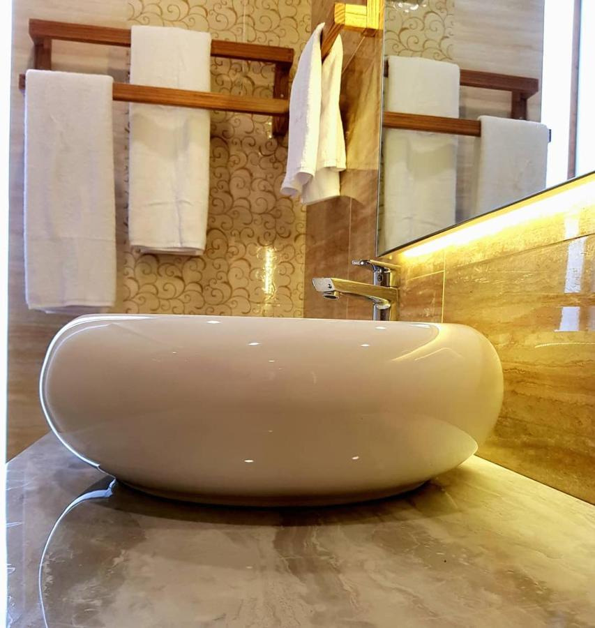 The Edicha Bed & Breakfast โลวินา ภายนอก รูปภาพ