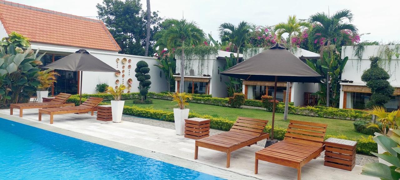 The Edicha Bed & Breakfast โลวินา ภายนอก รูปภาพ